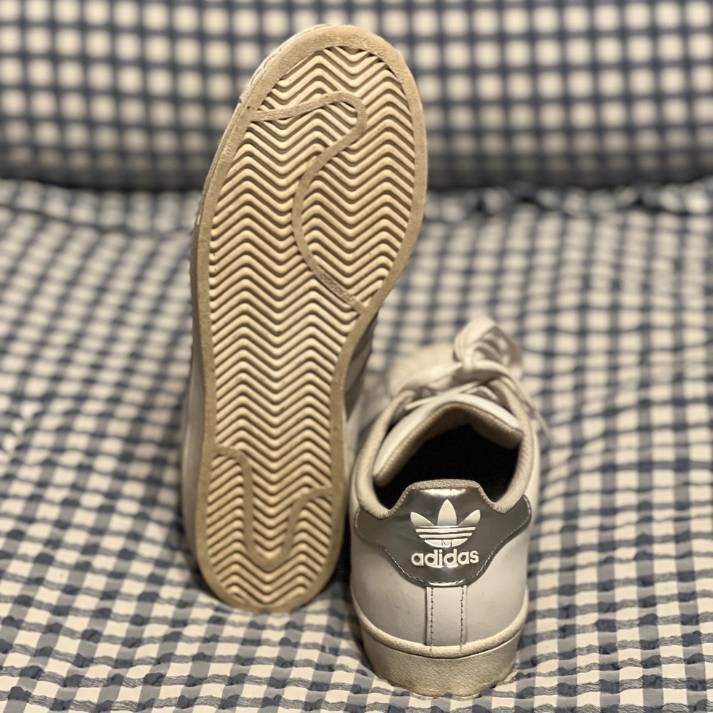 Adidas silver and white Size 8